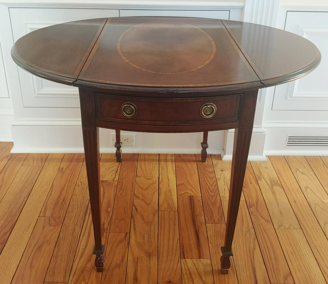 Baker Pembroke Drop Leaf Side Table (1 of 8)