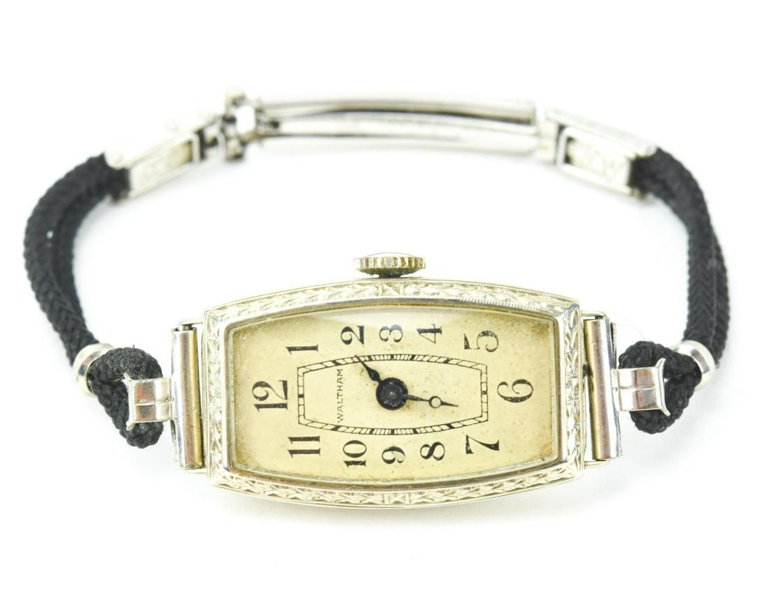 Antique Art Deco White Gold Filled Waltham Watch: Antique Art Deco White Gold Filled Waltham Watch. Ladies watch. Face / case measures 1.5 inches in length.