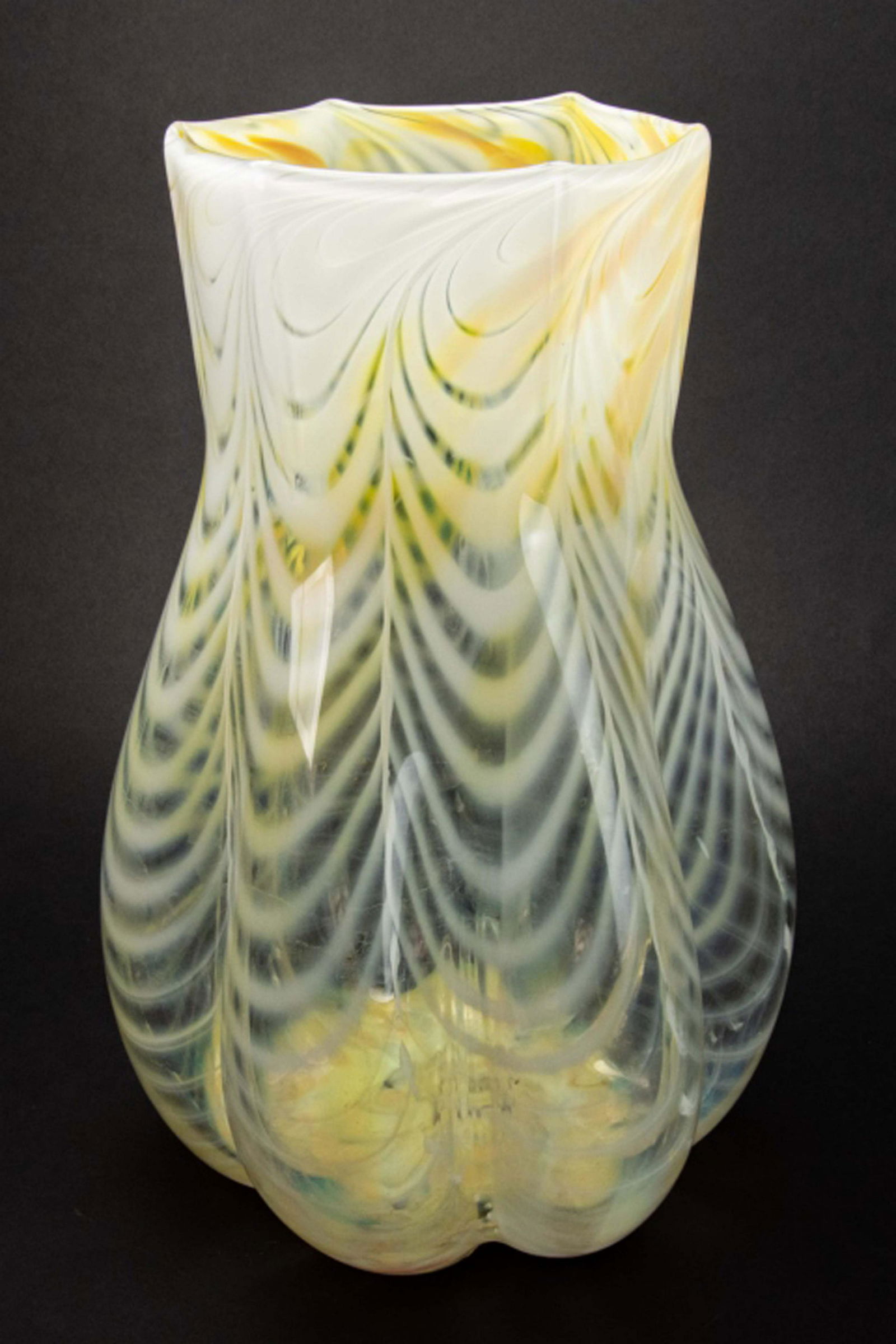 Large Signed & Dated 2001 Murano Glass Vase (1 of 10)