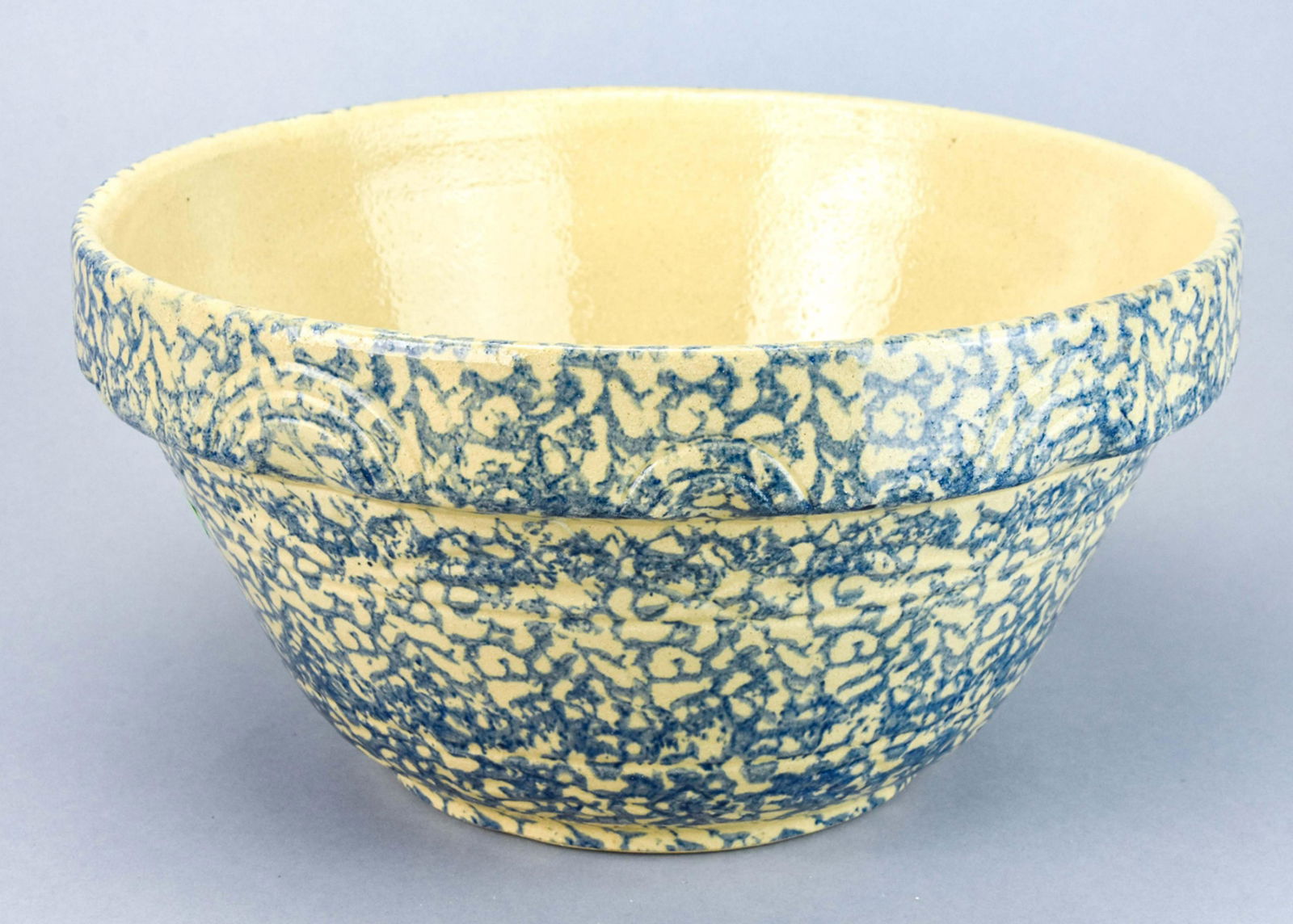 Antique Robinson Ransbottom Roseville Mixing Bowl (1 of 7)