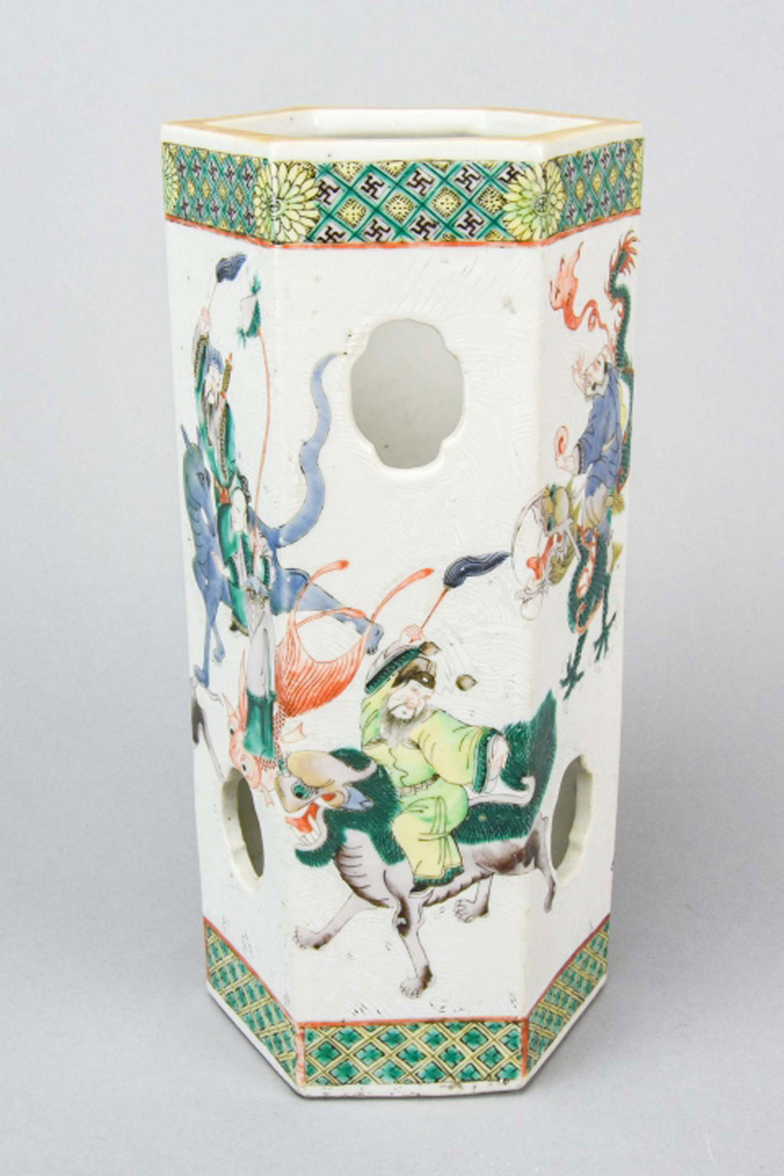 Chinese Famille Verte Hat Stand with 8 Immortals (1 of 8)