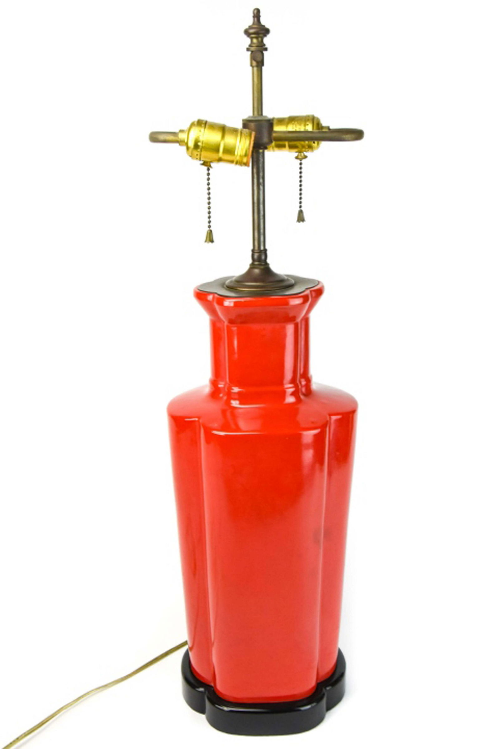 Asian Red Porcelain Table Lamp on Lacquer Base (1 of 8)