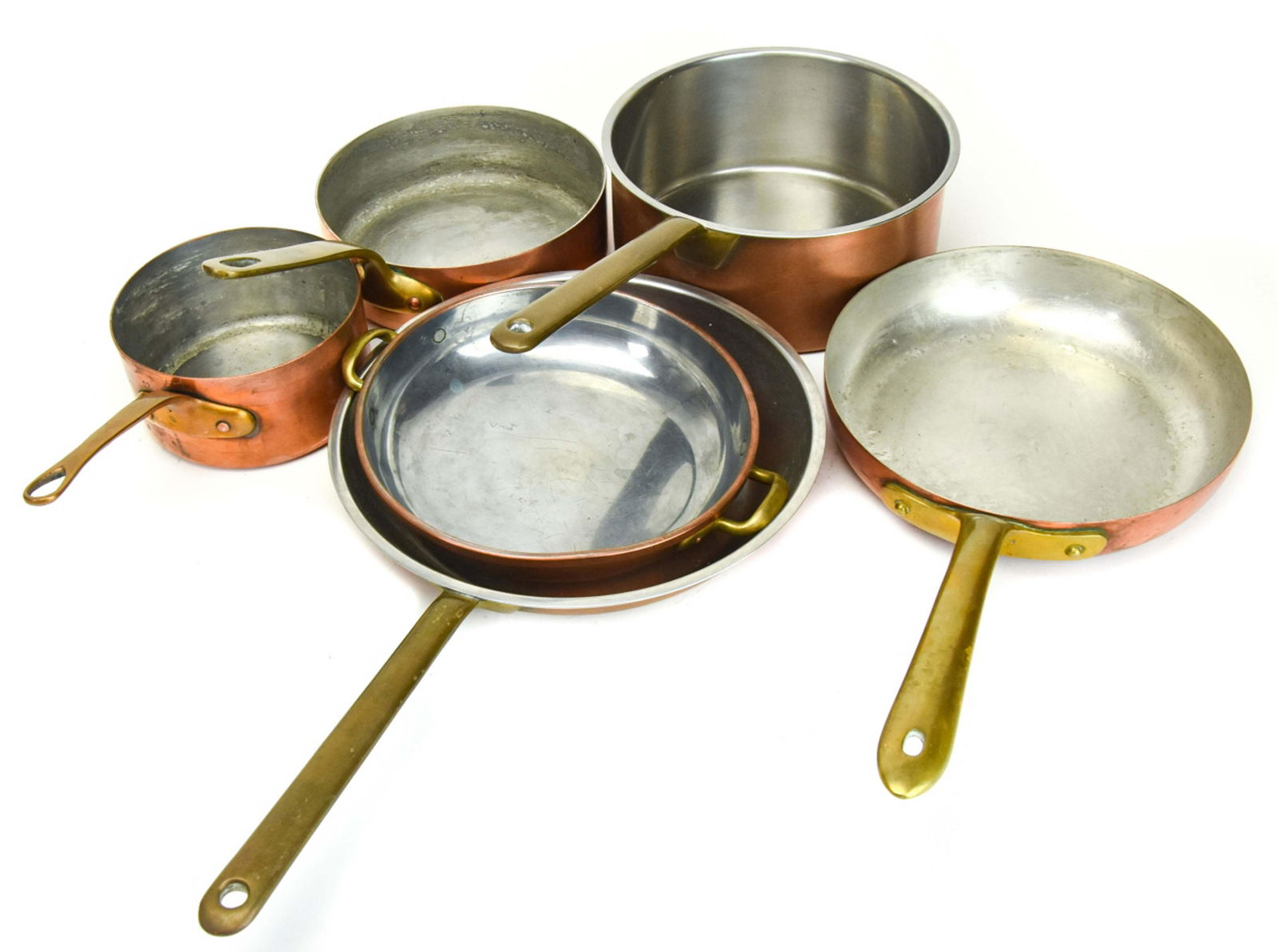 Collection 5 Graduated Copper Saucepans (1 of 8)