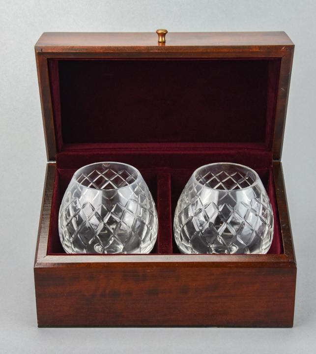 Pair Cartier Crystal Snifters in Presentation Box (1 of 12)
