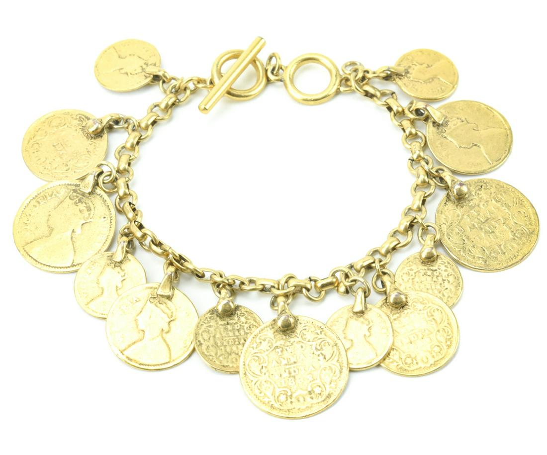 Estate Gold Filled Bracelet w Coin Charms: Estate Gold Filled Bracelet w Coin Charms. Measures nearly 8 inches in length.