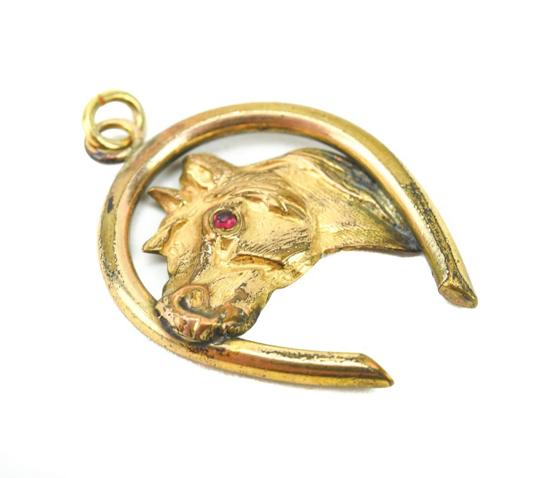 Antique Horse Shoe & Horse Head Equestrian Pendant: Antique Horse Shoe & Horse Head Equestrian Pendant. Measures 1.25 inches in length, plus the bail.