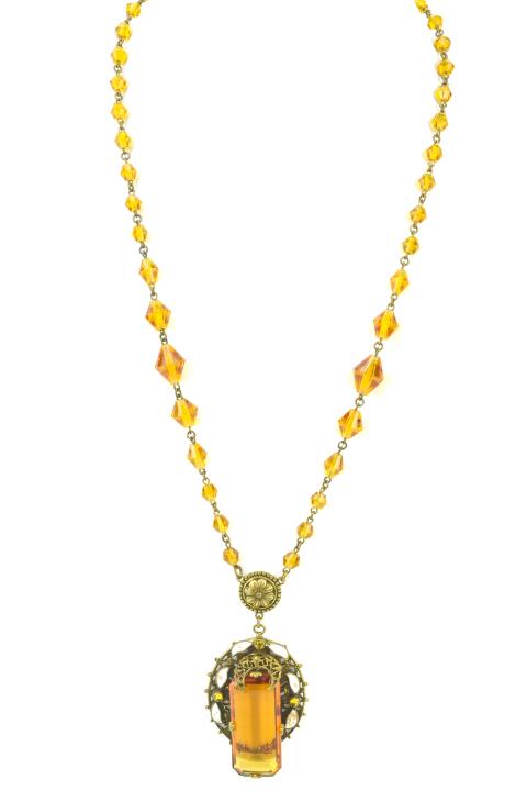 Antique Art Deco Czech Citrine Crystal Necklace: Antique Art Deco Czech Citrine Crystal Necklace w Gilt Metal & Enamel. Clasp is signed CZECHOSLOVAKIA. Measures approximately 21 inches in length.
