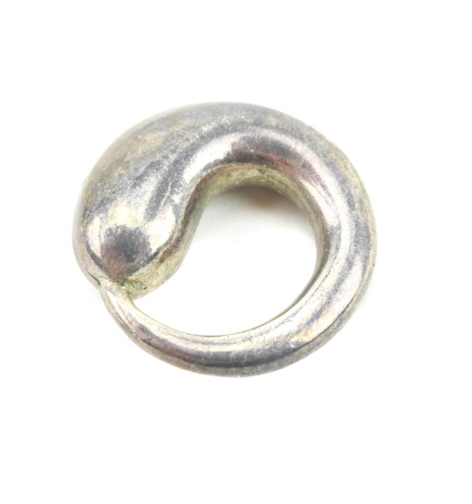 Tiffany & Co Elsa Peretti Sterling Silver Pendant (1 of 5)