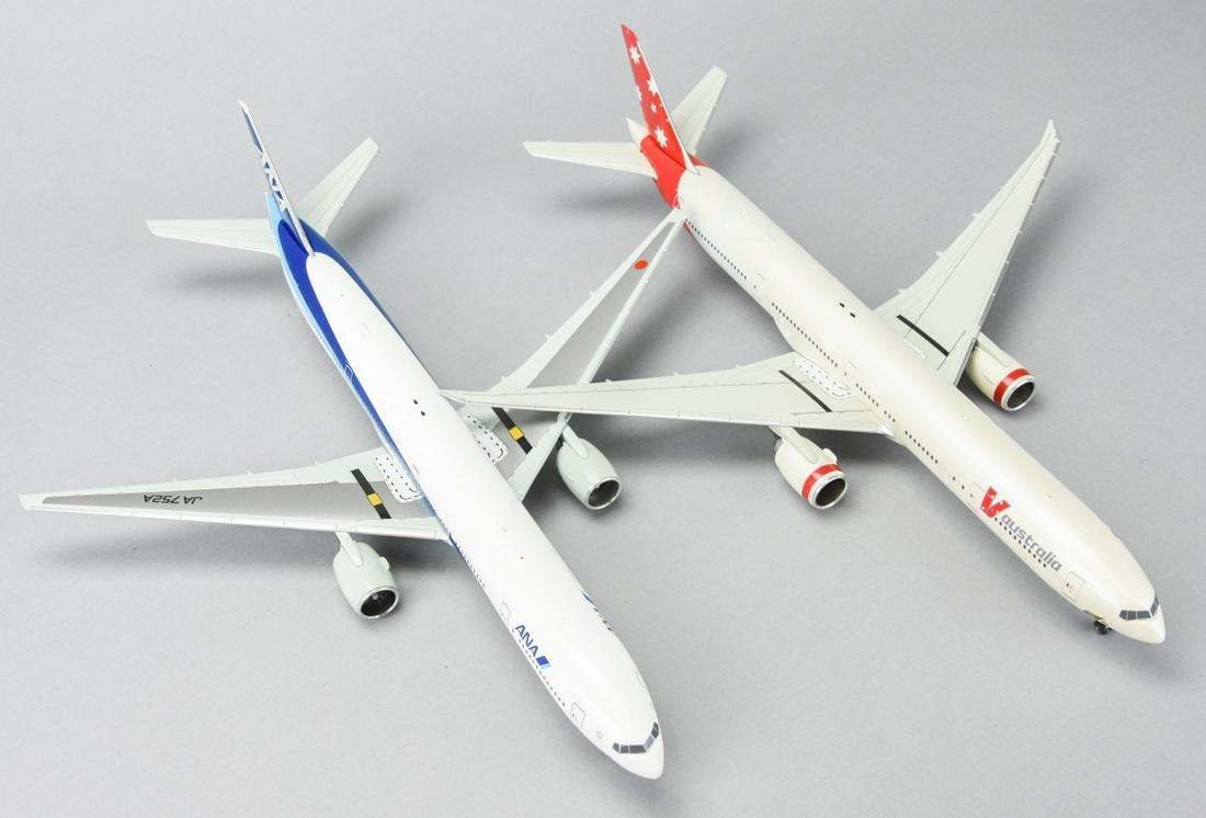 Phoenix Ana & V Australia Die-Cast Model Planes (1 of 11)