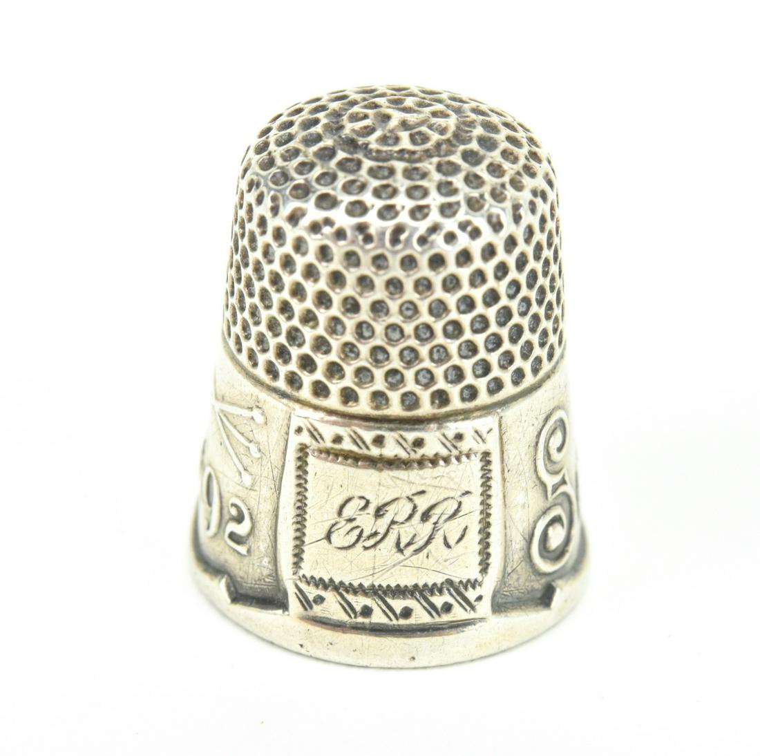 Vintage Sterling Thimble - Salem Mass Witch & Cat (1 of 6)