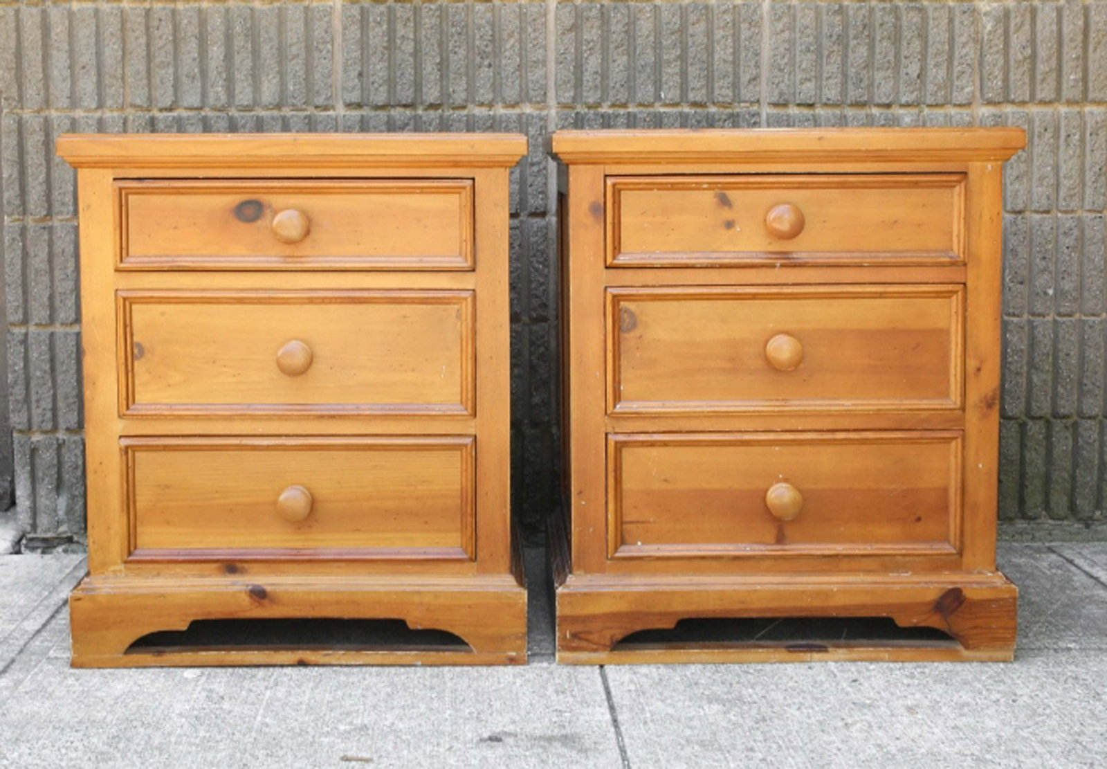 Pair Highland Design Pine Nightstands: Pair Highland Design Pine Nightstands. Measures 31 inches x 27 inches x 18 inches.