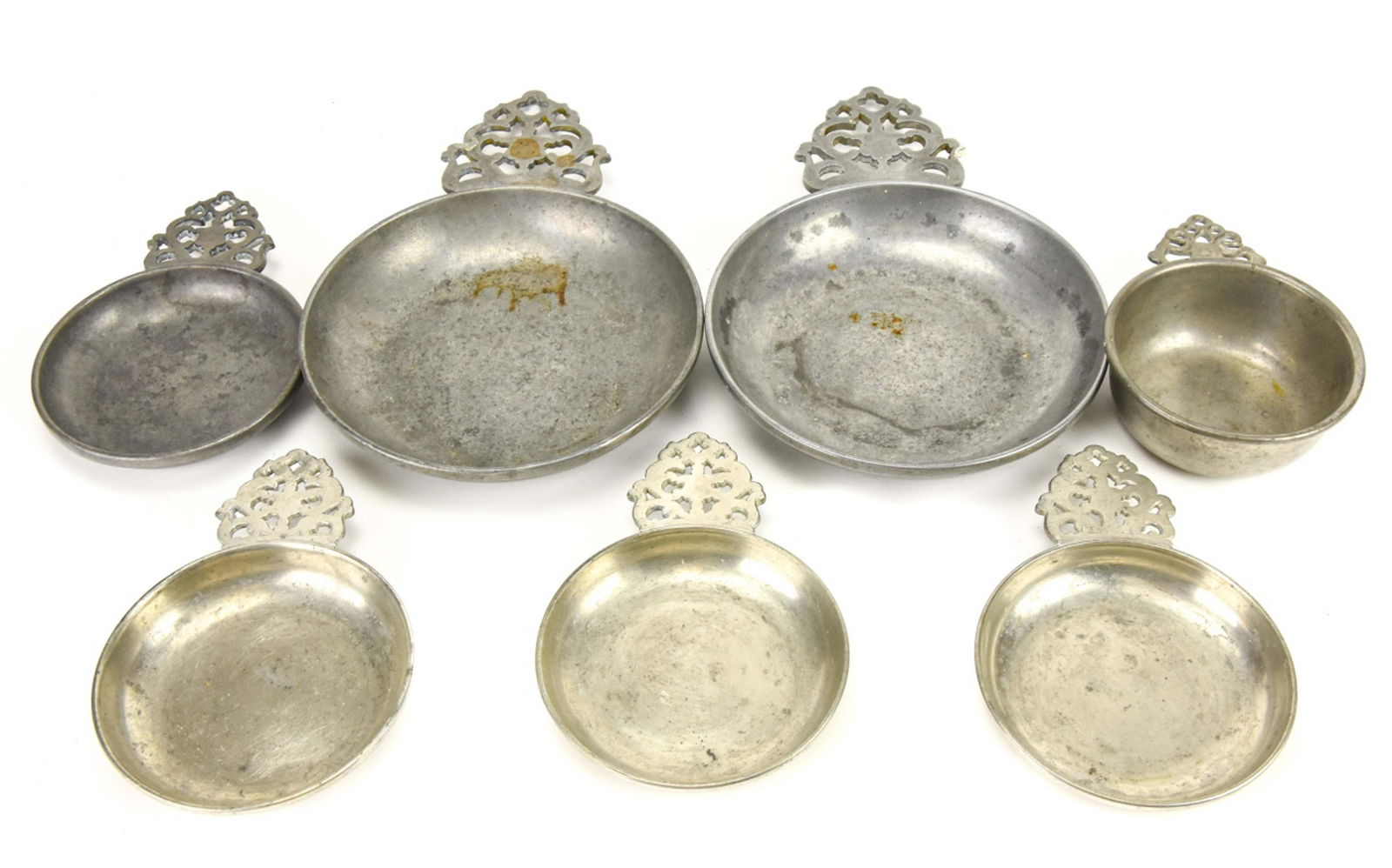 Set 6 Pewter Porringers (1 of 9)
