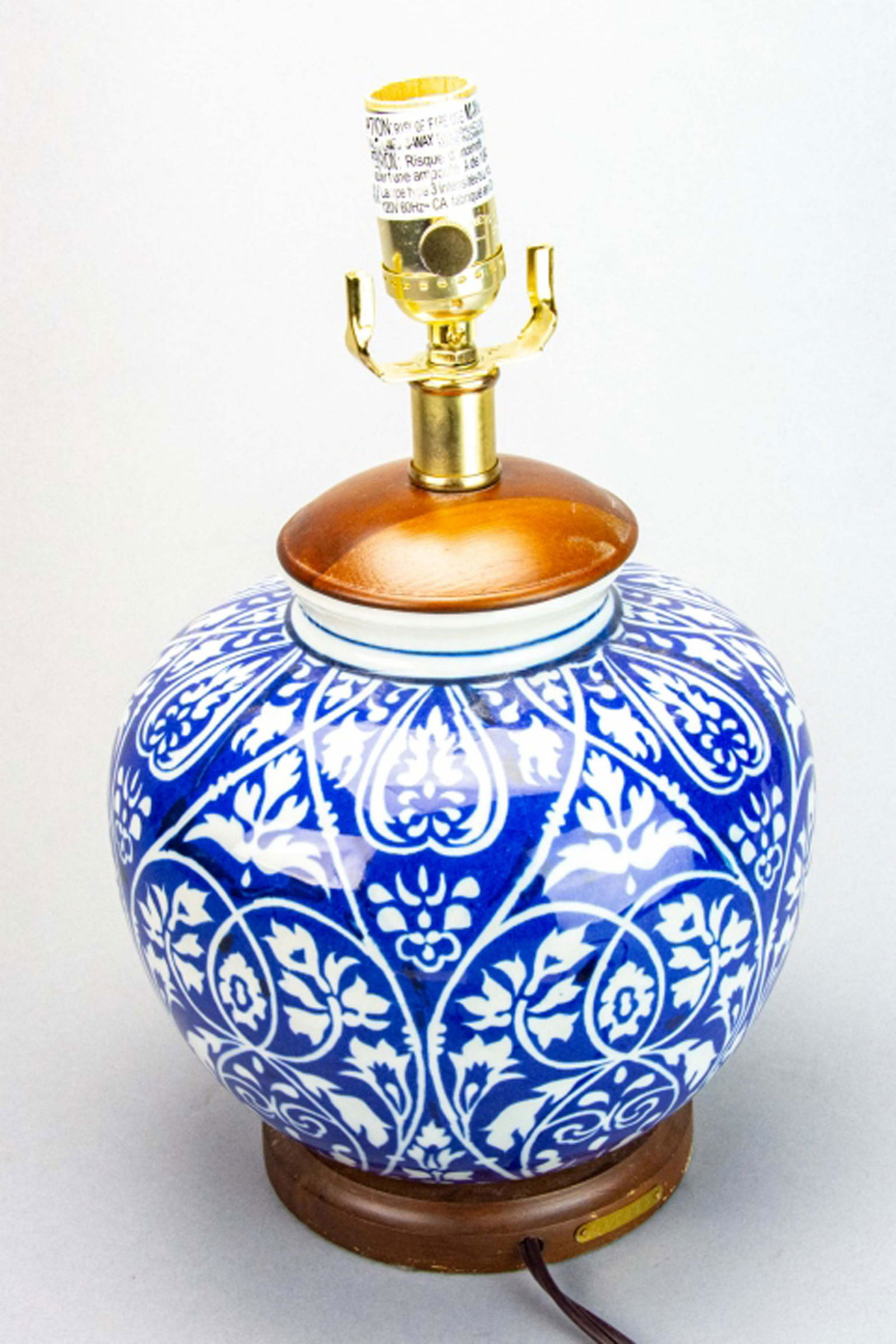 Ralph Lauren Porcelain Chinoisserie Jar Form Lamp (1 of 6)