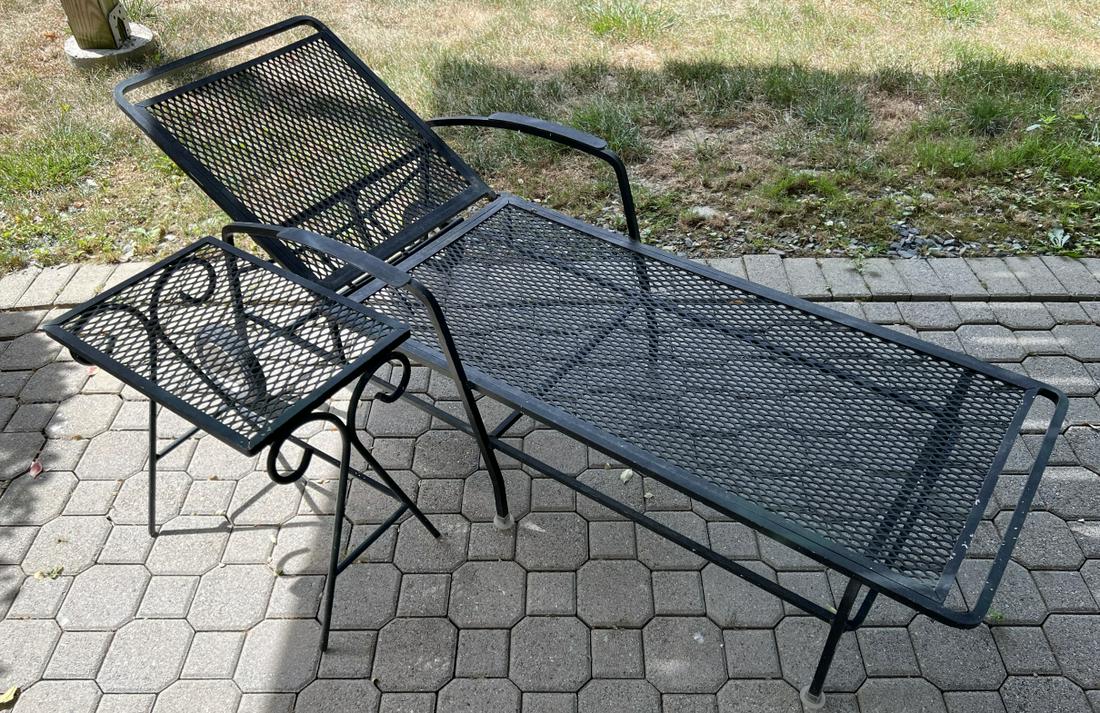 Vintage Mesh Metal Garden Outdoor Furniture Set (1 of 3)