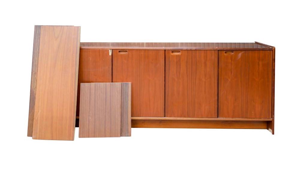 Mid Century Modern Teak Media Console / Credenza (1 of 9)