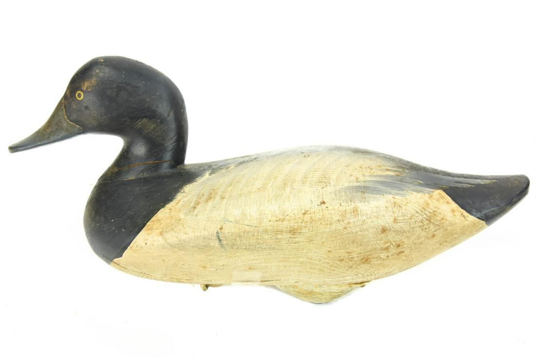 Duck Decoy Drake Broadbill by Madison Mitchell (1 of 9)