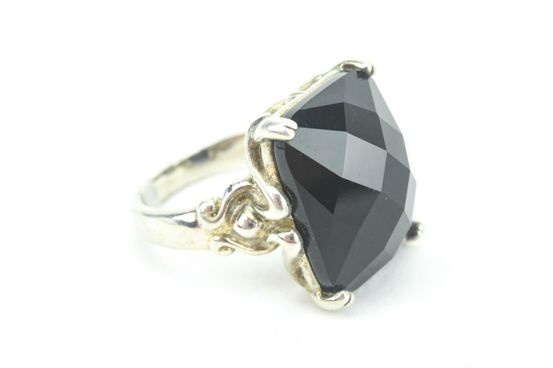 Art Nouveau Style Sterling & Briolette Onyx Ring: Art Nouveau Style Sterling Silver & Briolette Onyx Ring. Can be resized. Setting of stone and shoulders of ring with Art Nouveau scrolling vine design.