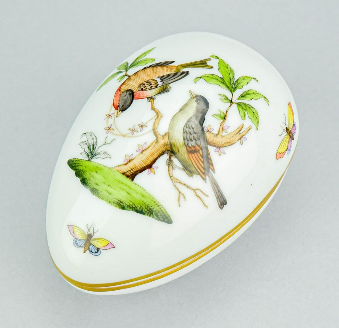 Herend Hungary Porcelain Egg Form Container, Cover (1 of 7)