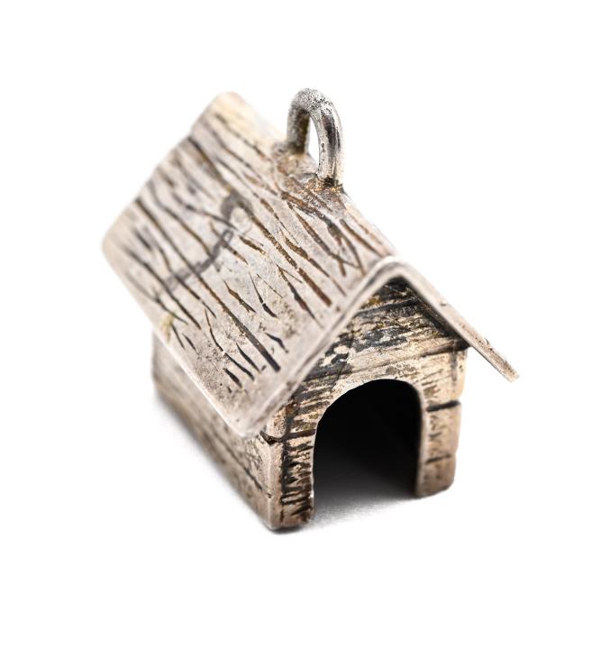 Vintage Sterling Dog House Necklace Pendant (1 of 5)