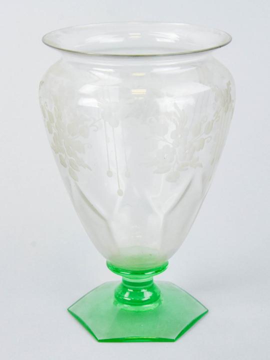 TG Hawkes & Co Intaglio Glass Footed Vase: TG Hawkes & Co Intaglio Glass Footed Vase. Measures 8.75 inches x 6 inches.