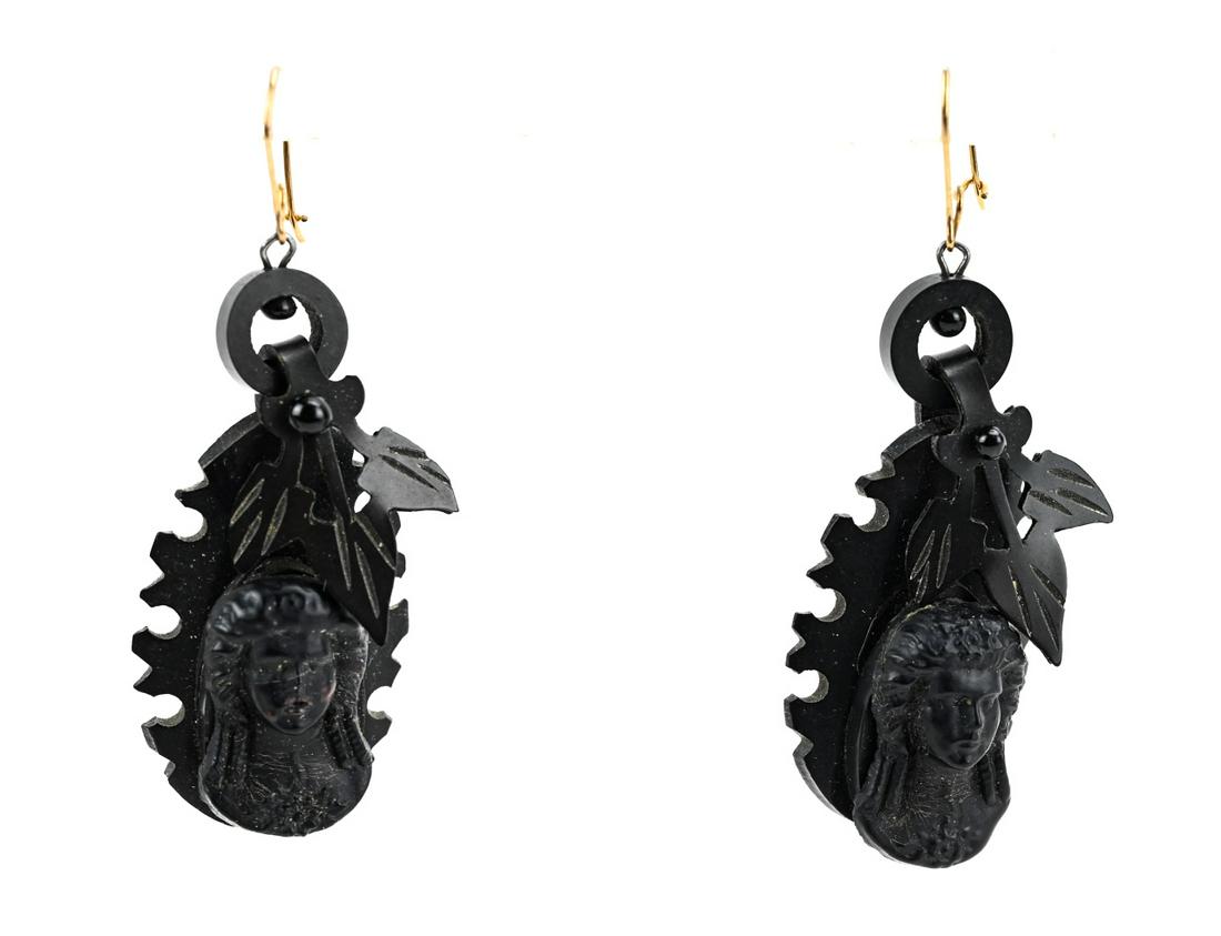 Antique 19th C 10kt Gold Whitby Jet Cameo Earrings (1 of 8)