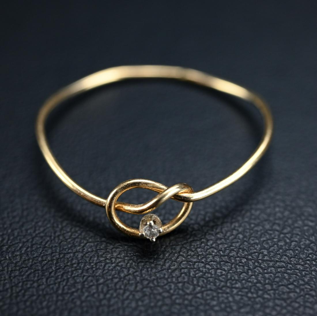 Estate 14kt Yellow Gold & Diamond Knot Ring (1 of 4)