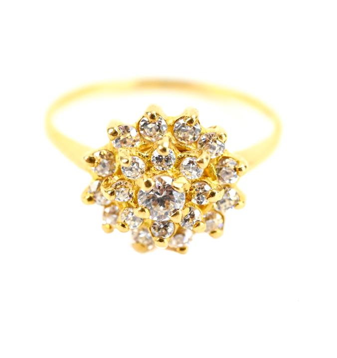 Estate 14kt Yellow Gold & Diamond Cluster Ring (1 of 5)