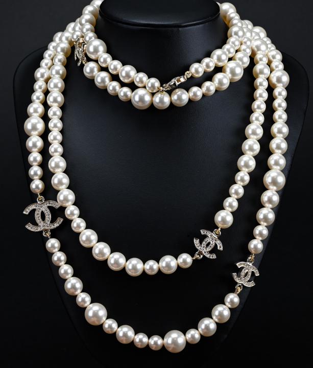 Chanel double deals c necklace price