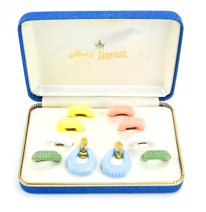 Vintage Trifari Boxed Set Interchangeable Earrings (1 of 8)