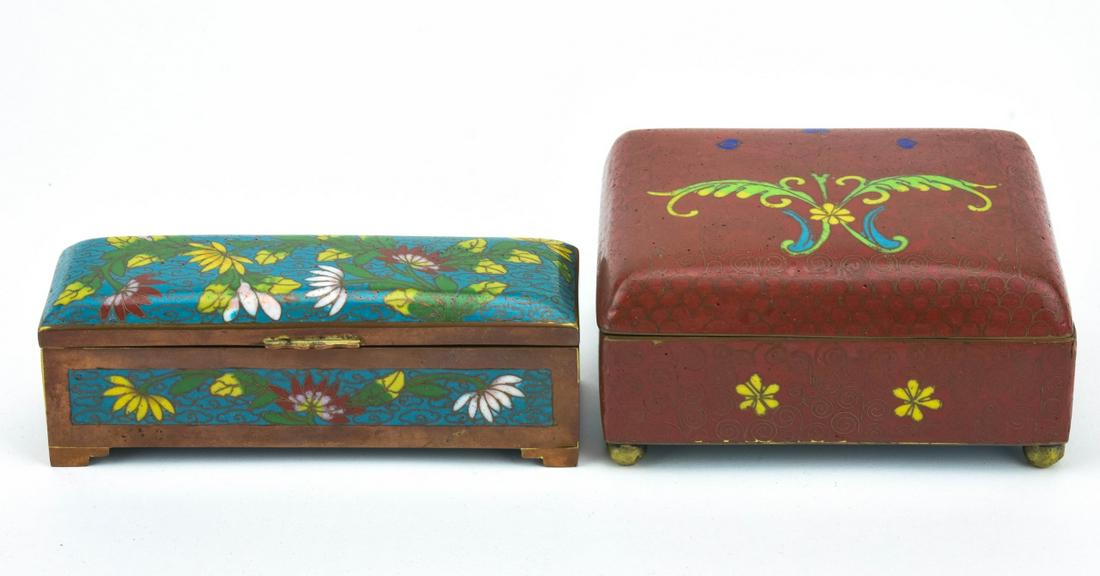 2 20th Century Chinese Cloisonne Table Boxes: 2 20th Century Chinese Cloisonne Table Boxes. Each features a floral motif. Larger measures 2 inches x 3.5 inches x 3 inches.