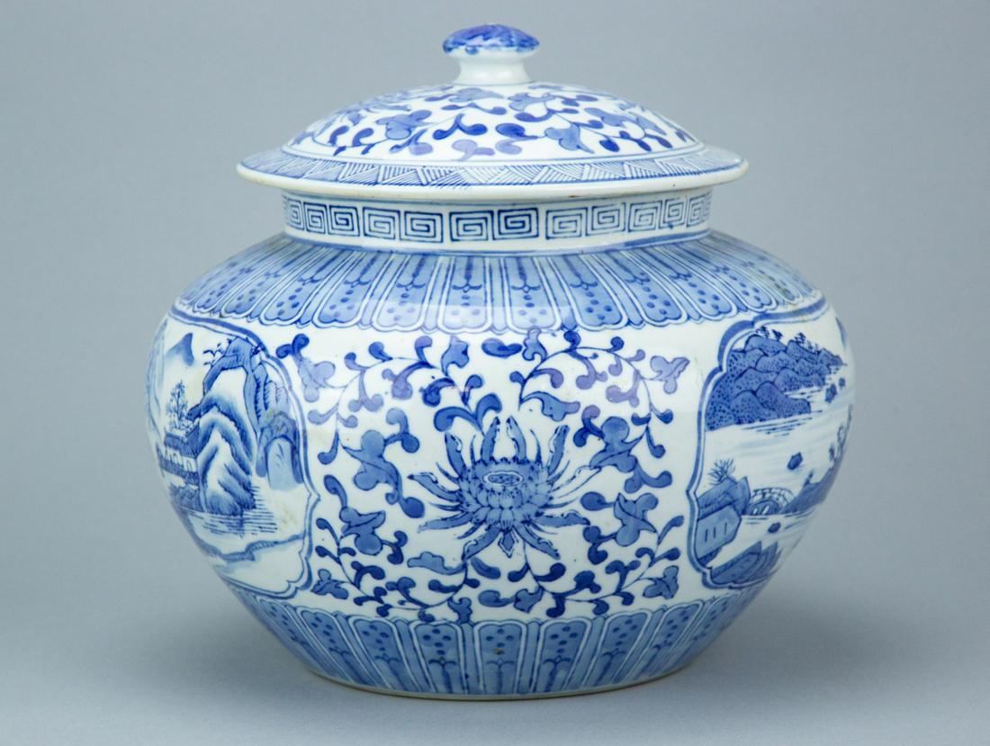 Chinese Blue & White Lidded Altar Jar (1 of 6)