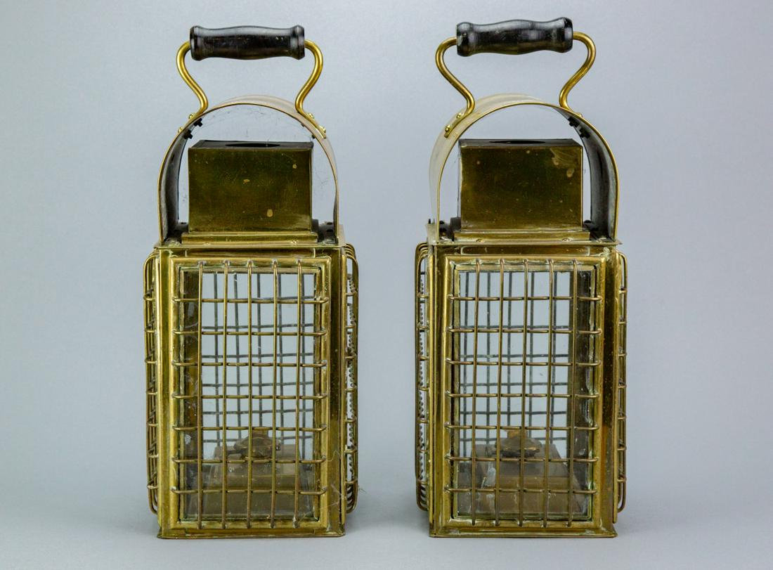 Pair Vintage Nautical Brass Oil Lantern Ship Light (1 of 6)