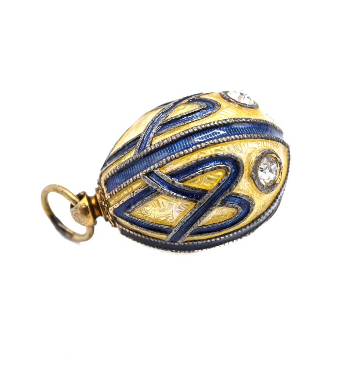 Imperial Russian Style Enamel Egg Charm Pendant: Imperial Russian Style Enamel Egg Charm Pendant. Measures 1 inch in length.