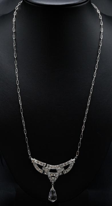 Antique Art Deco Paste Costume Jewelry Necklace (1 of 8)