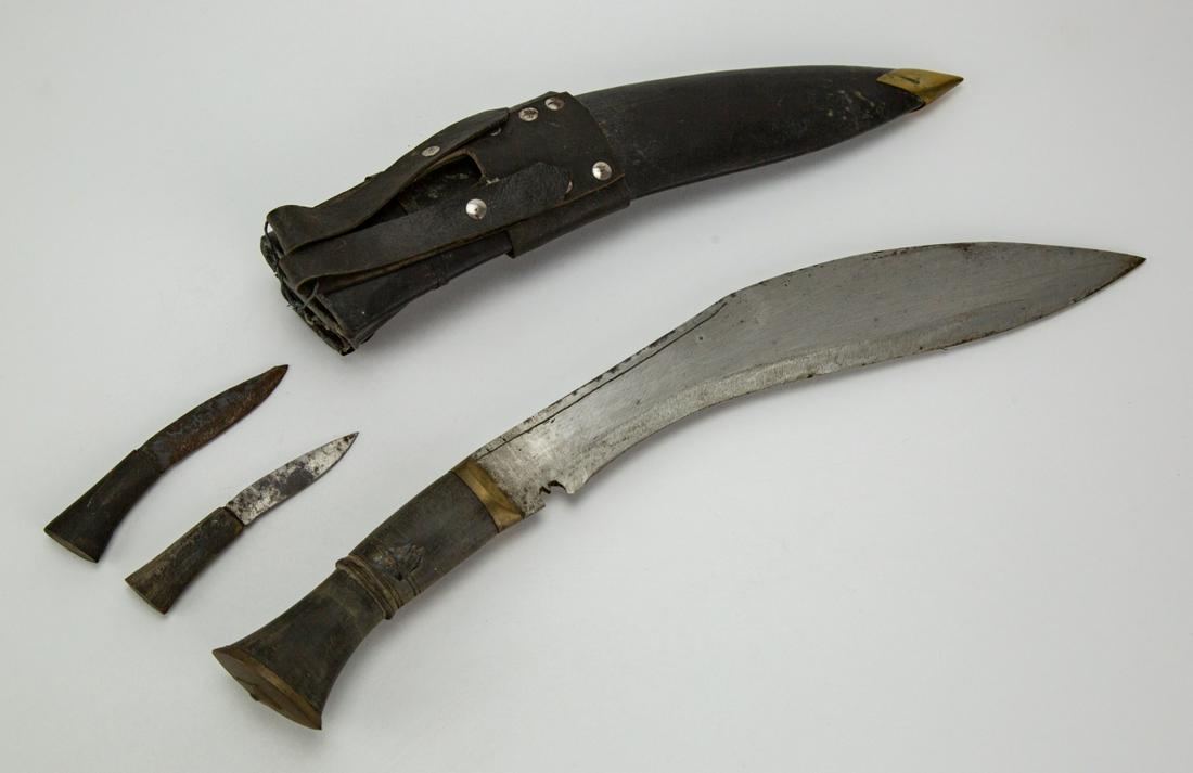 Antique Nepal Gurkha Knife with Two Utility Knives (1 of 5)