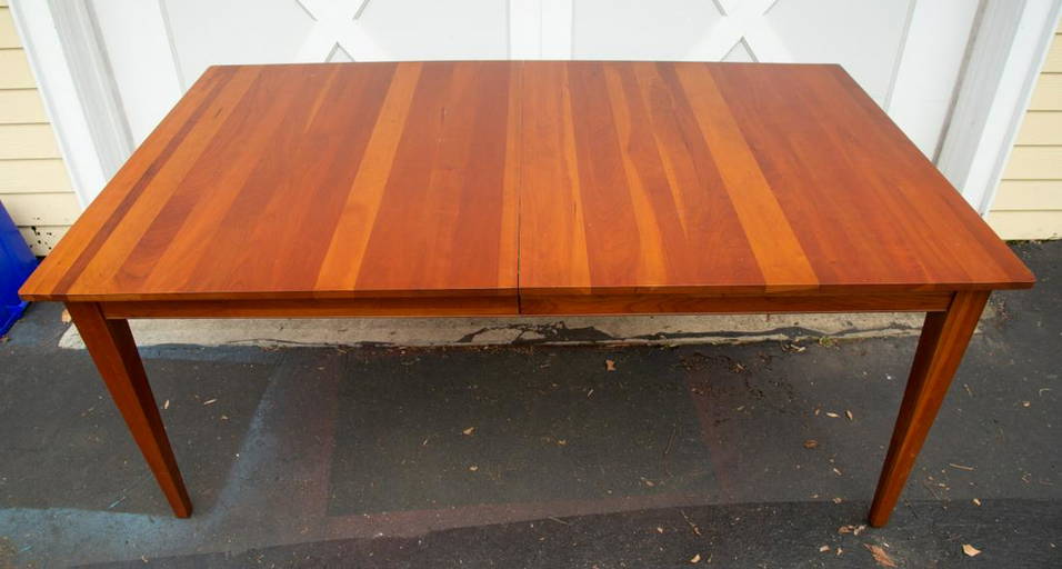 Ethan Allen Rectangular Extendable Dining Table Dec 16, 2022 Greenwich Auction in CT