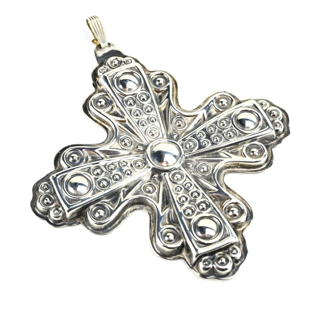 Reed & Barton Sterling Snowflake Pendant Ornament (1 of 6)