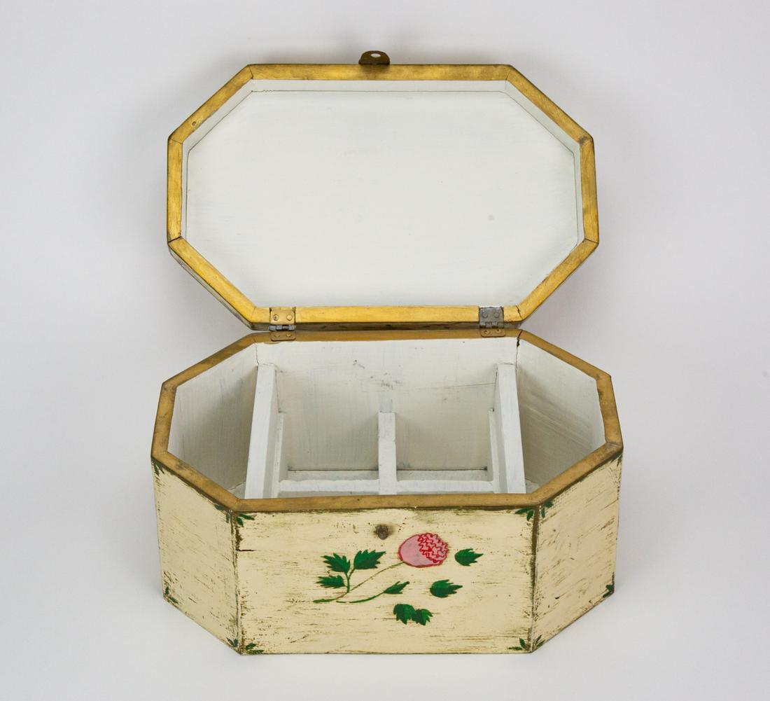 Scandinavian Folk Art Hand Painted Box (1 of 6)