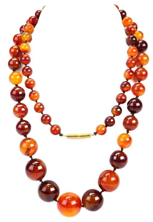 Vintage Graduated Size Bead Amber Necklace (1 of 5)