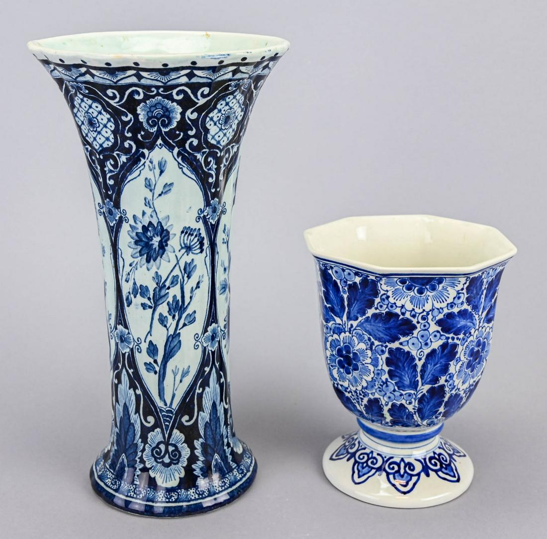 2 Delft Porcelain Blue and White Vases (1 of 9)