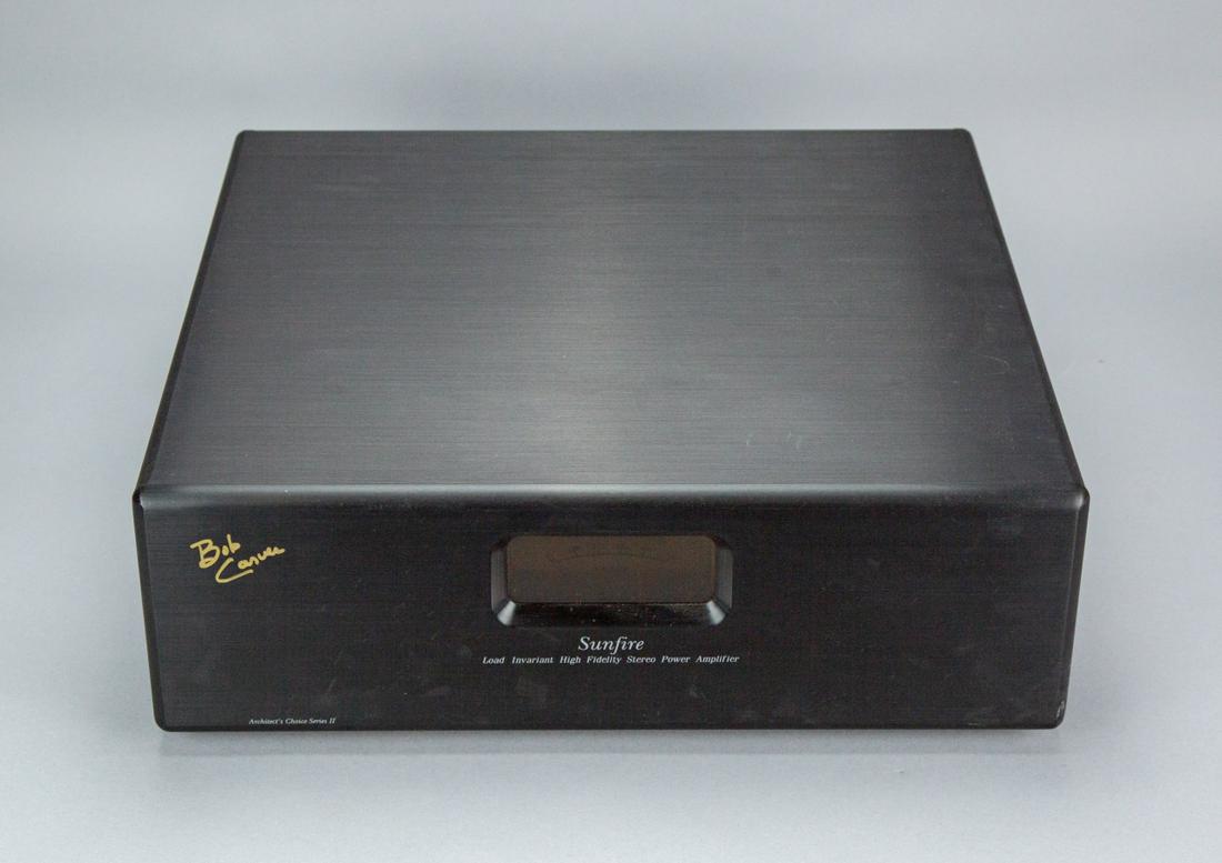 Carver Sunfire High Fid. Stereo Power Amplifier (1 of 7)