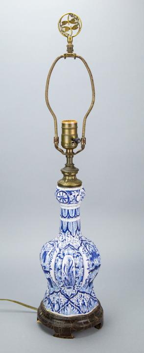 Antique Delft Blue & White Fluted Lamp Carved Base (1 of 7)