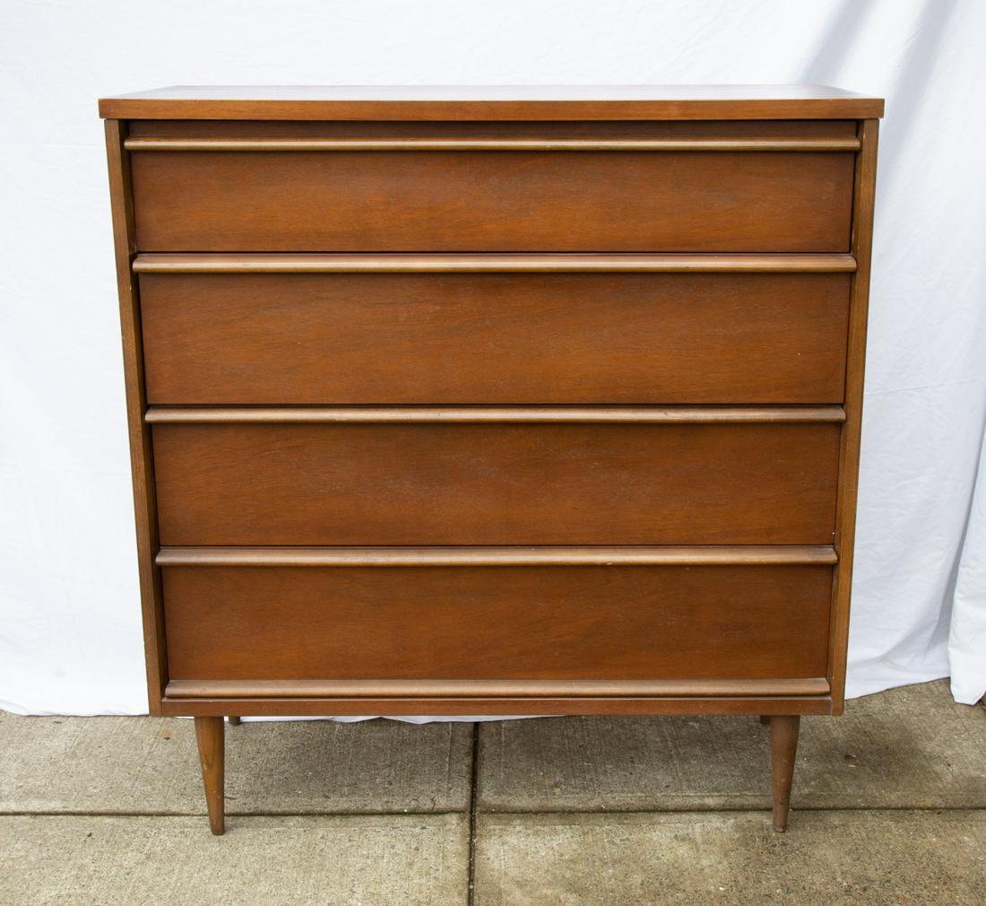 Paul McCobb Style Bassett Walnut Highboy Dresser. (1 of 6)