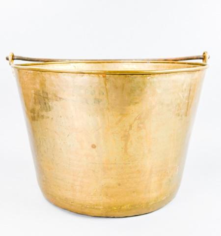 Hammered Brass Handled Hearth Bucket (1 of 5)