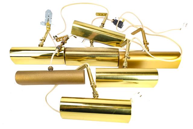 7 Small House of Troy Electric Painting Lights (1 of 7)