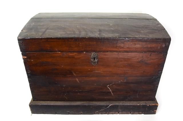 Antique Wood Hand Made Blanket Chest Trunk (1 of 11)