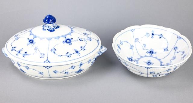 Pair Royal Copenhagen Blue Onion Serving Dishes (1 of 8)