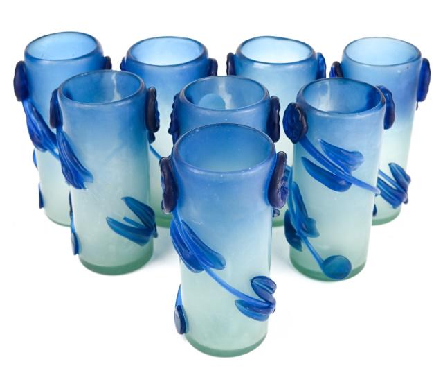 8 Blue Art Glass Iced Tea Glasses w Floral Motif (1 of 7)