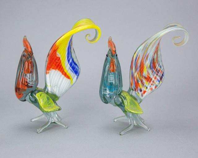 Pair Murano Glass Roosters With Pulled Tails (1 of 7)