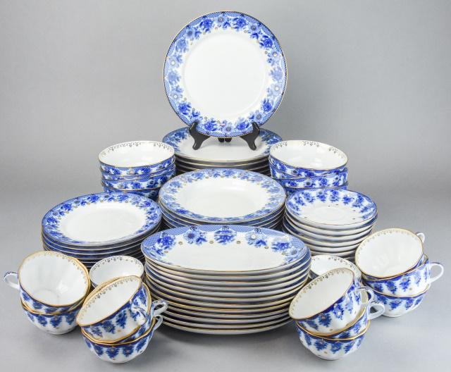 Lomonosov Porcelain Dinner Service for 12: Lomonosov Porcelain Dinner Service for 12. Includes dinner plates, lunch plates, soup bowls, oval side plates, cereal bowls, finger bowls, and coffee cups and saucers. One soup bowl has chip to rim. C